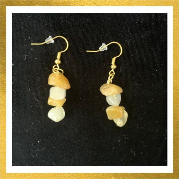 3/$20 Hand Crafted BEADED Dangle HANDMADE Gold & Natural Citrine EARRINGS - Picture 1 of 1